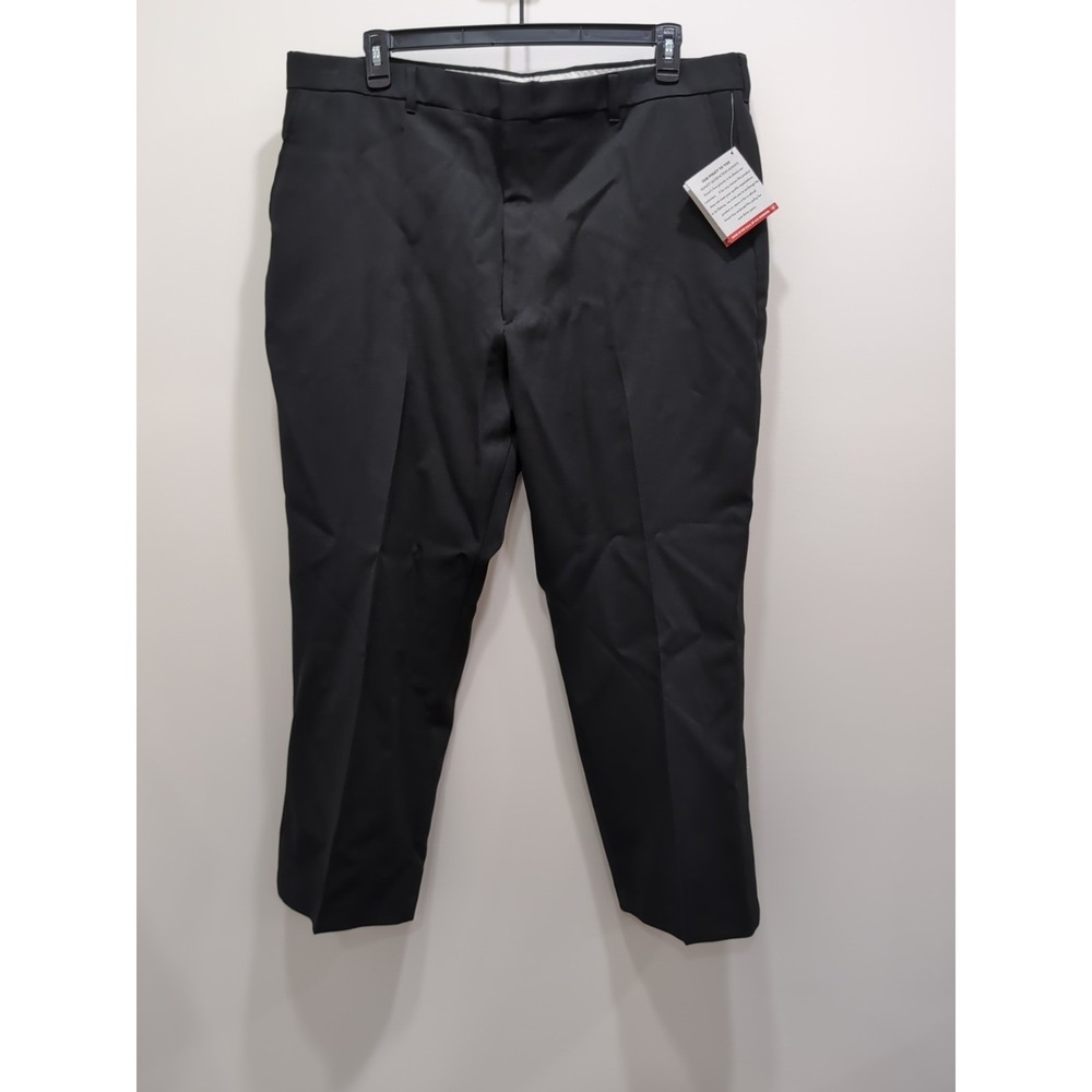 NWT Comfort Action Flex Wrinkle‎ Resistant Men's Black Dress Pants Size 42x29